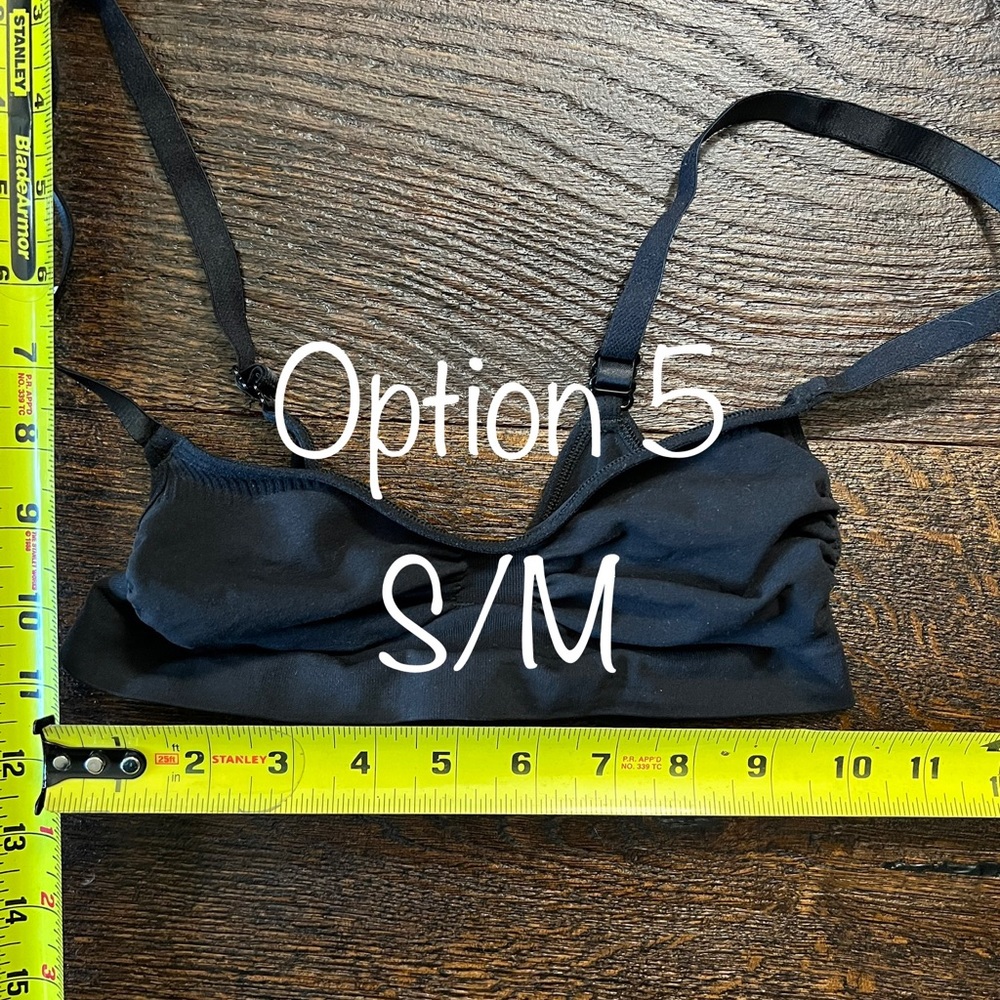 5. SKIMS Seamless Sculpt Bralette - Picture 12 of 16